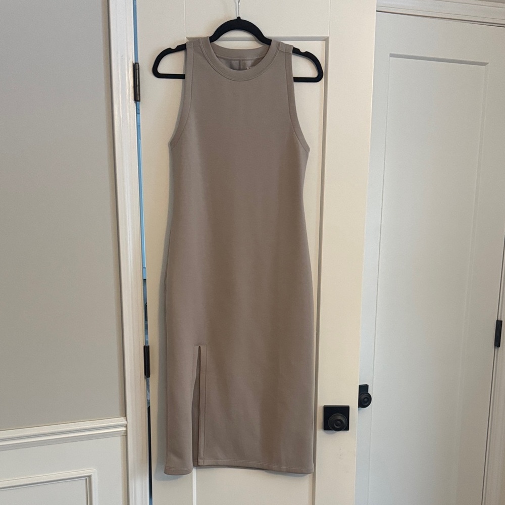 Sleeveless Taupe Dress